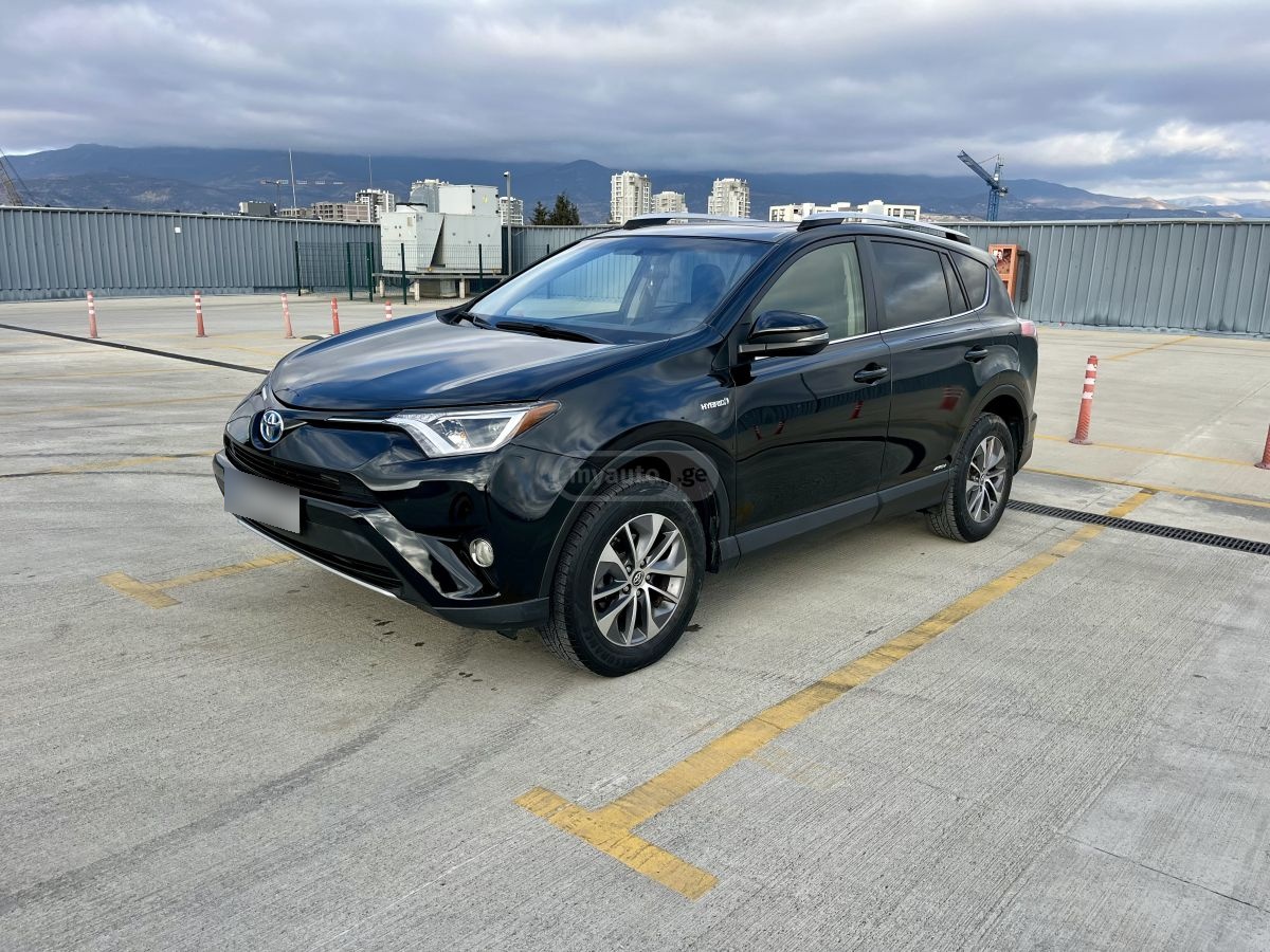 Toyota RAV4 2016 — photo 2