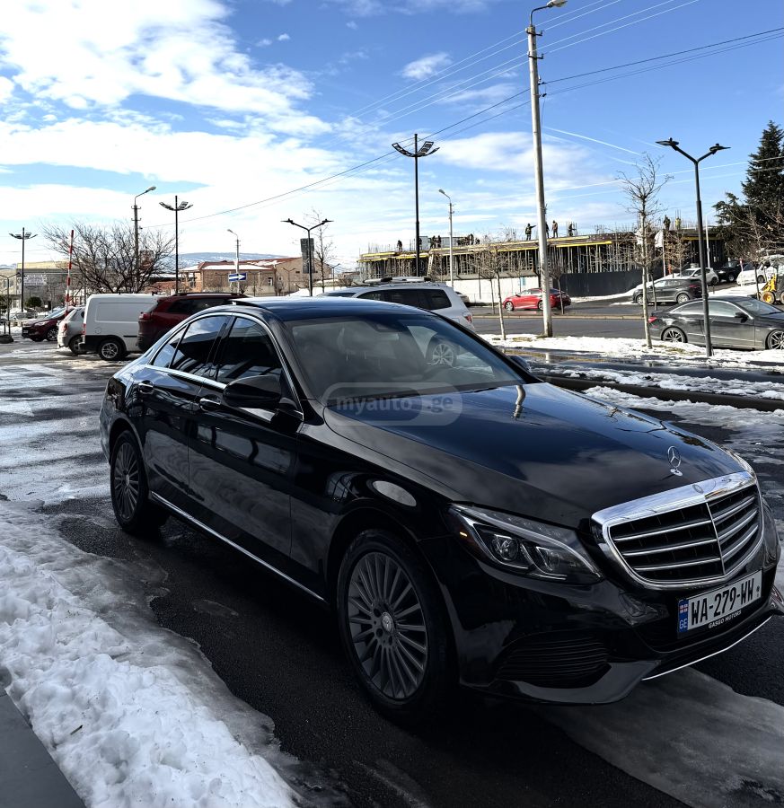 Mercedes-Benz C 300
