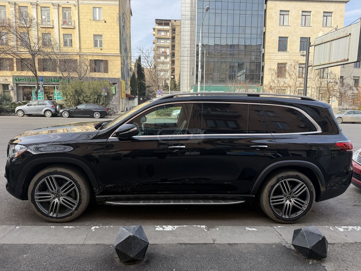 Mercedes-Benz GLS 450