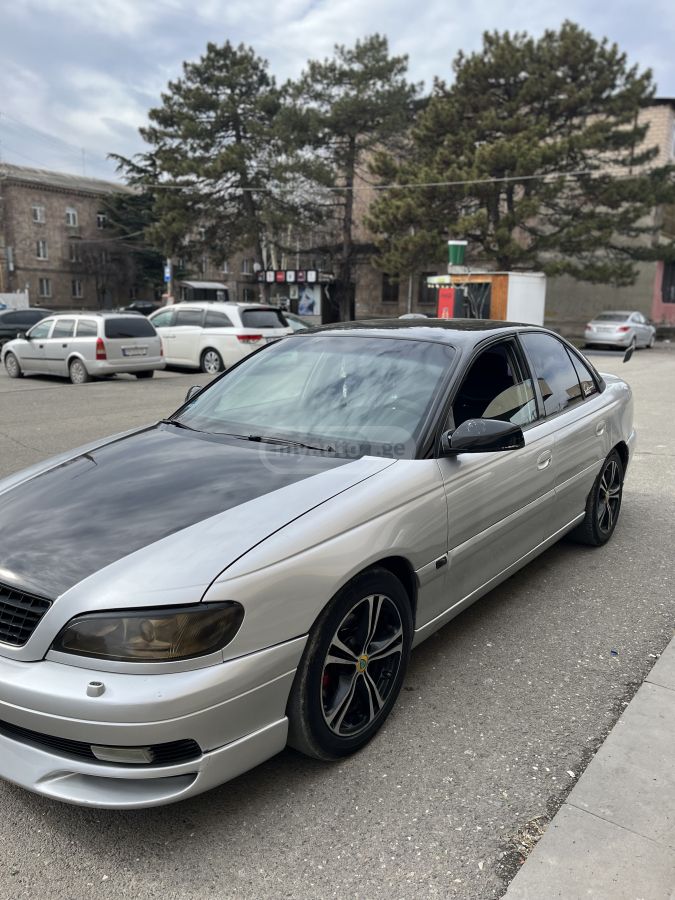 Opel Omega 2001 — photo 2