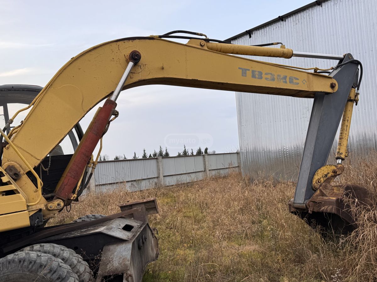 Belarus (MTZ) T 80 2008 — photo 2