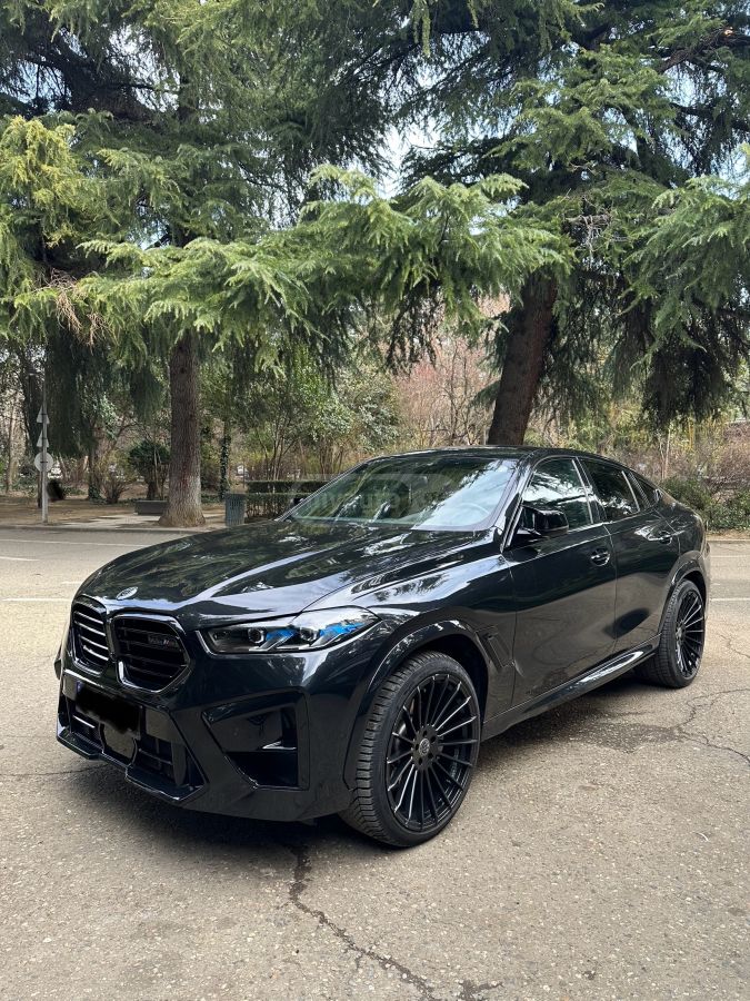 BMW X6 2021 — photo 2