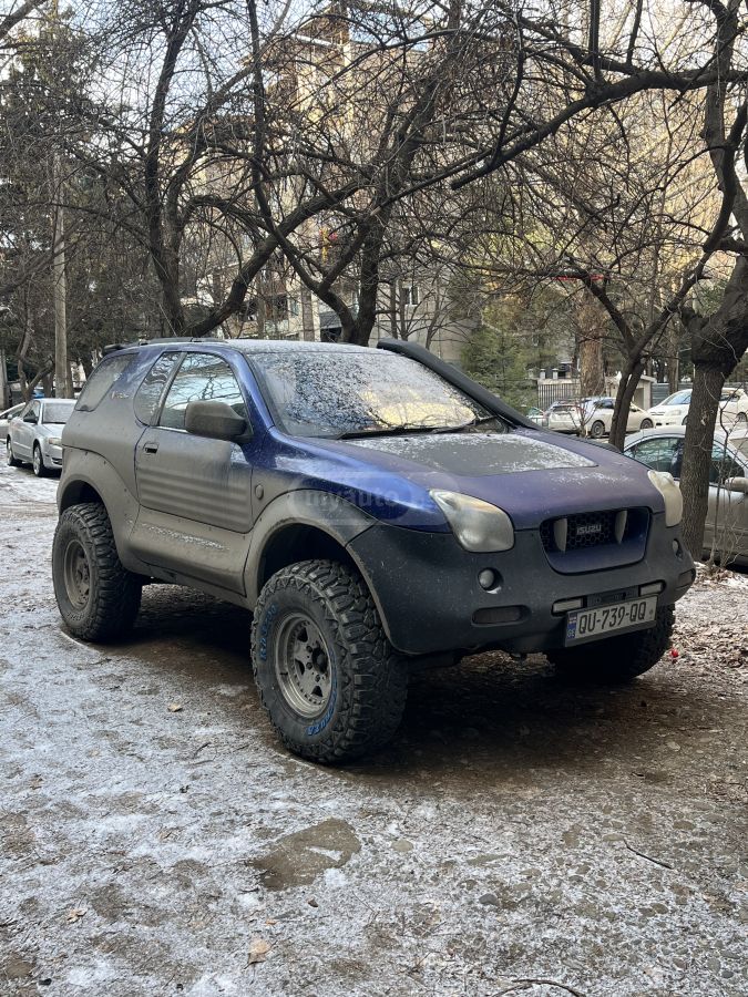 Isuzu VehiCross 1999 — photo 2