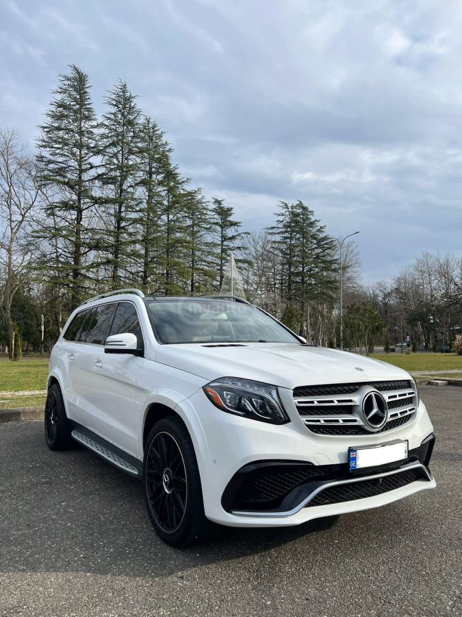 Mercedes-Benz GLS 450