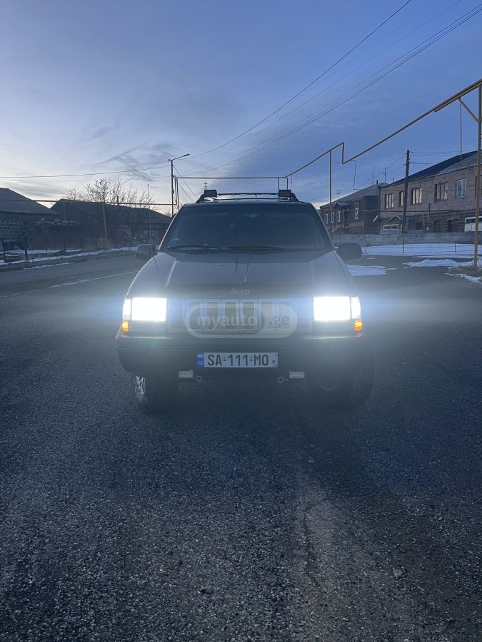 Jeep Grand Cherokee