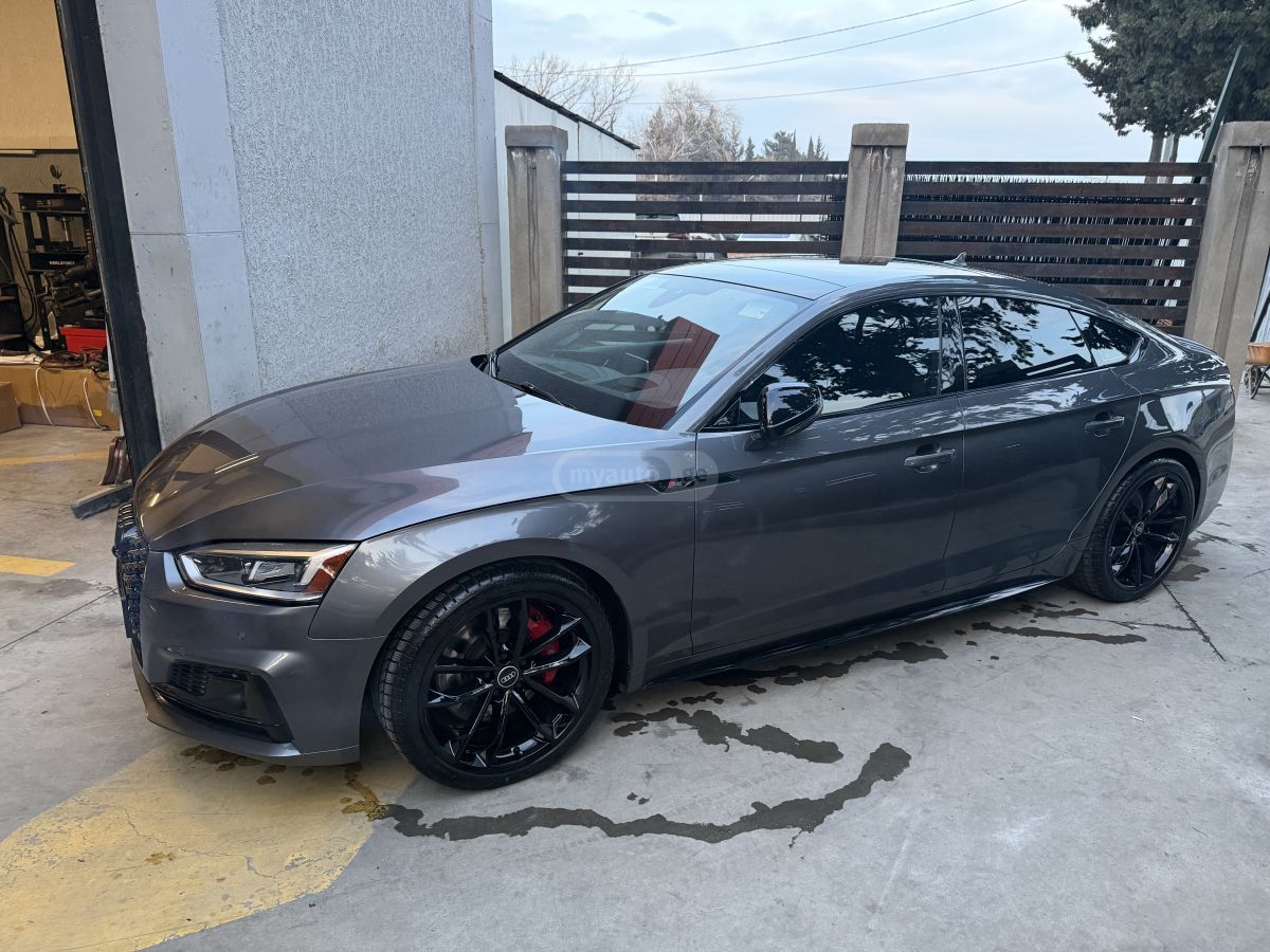 Audi S5 2017 — photo 2