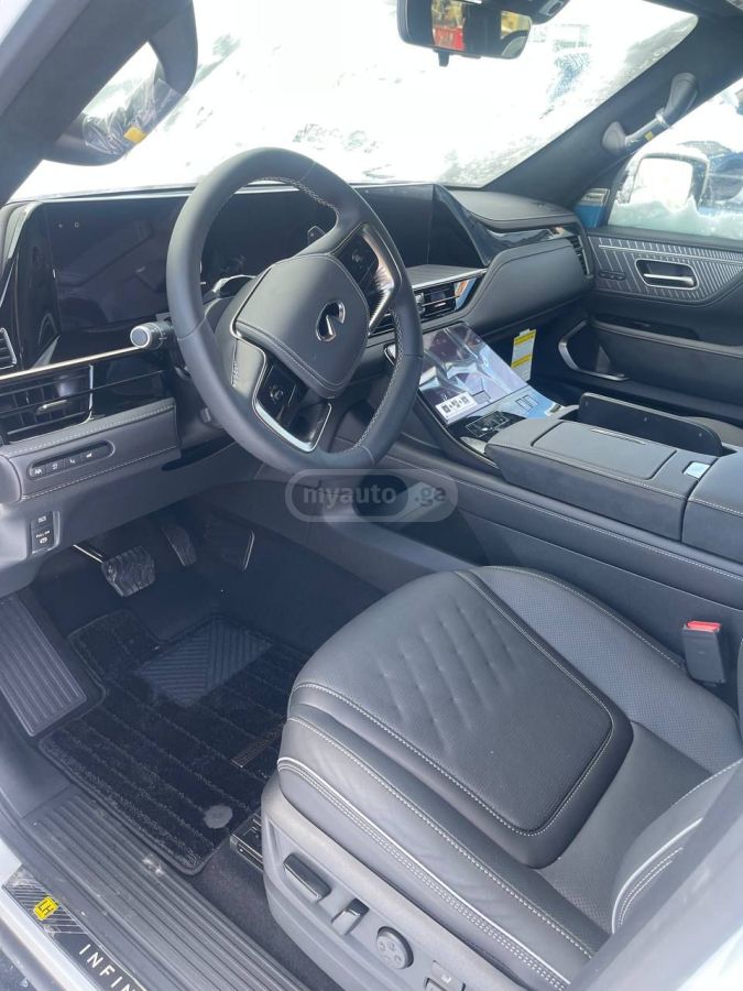 Infiniti QX 80 2026 — photo 2