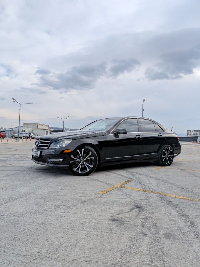 Mercedes-Benz C 250 2014 — photo 2