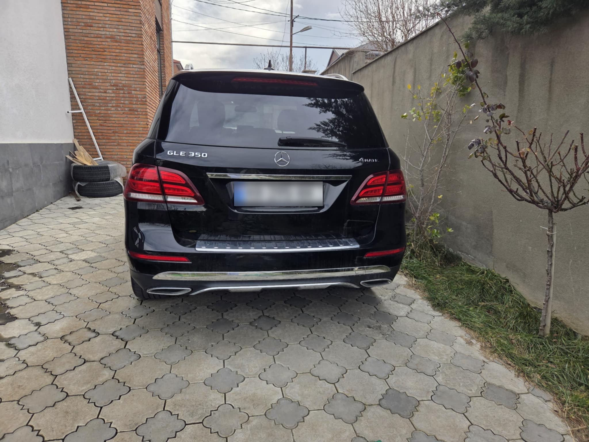Mercedes-Benz GLE 350 2017 — photo 2