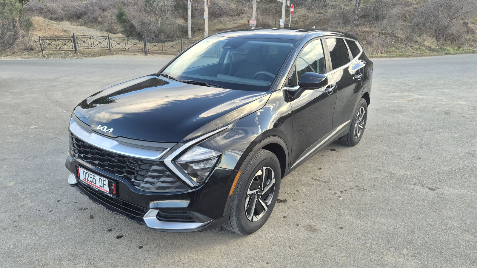 Kia Sportage 2023 — photo 2