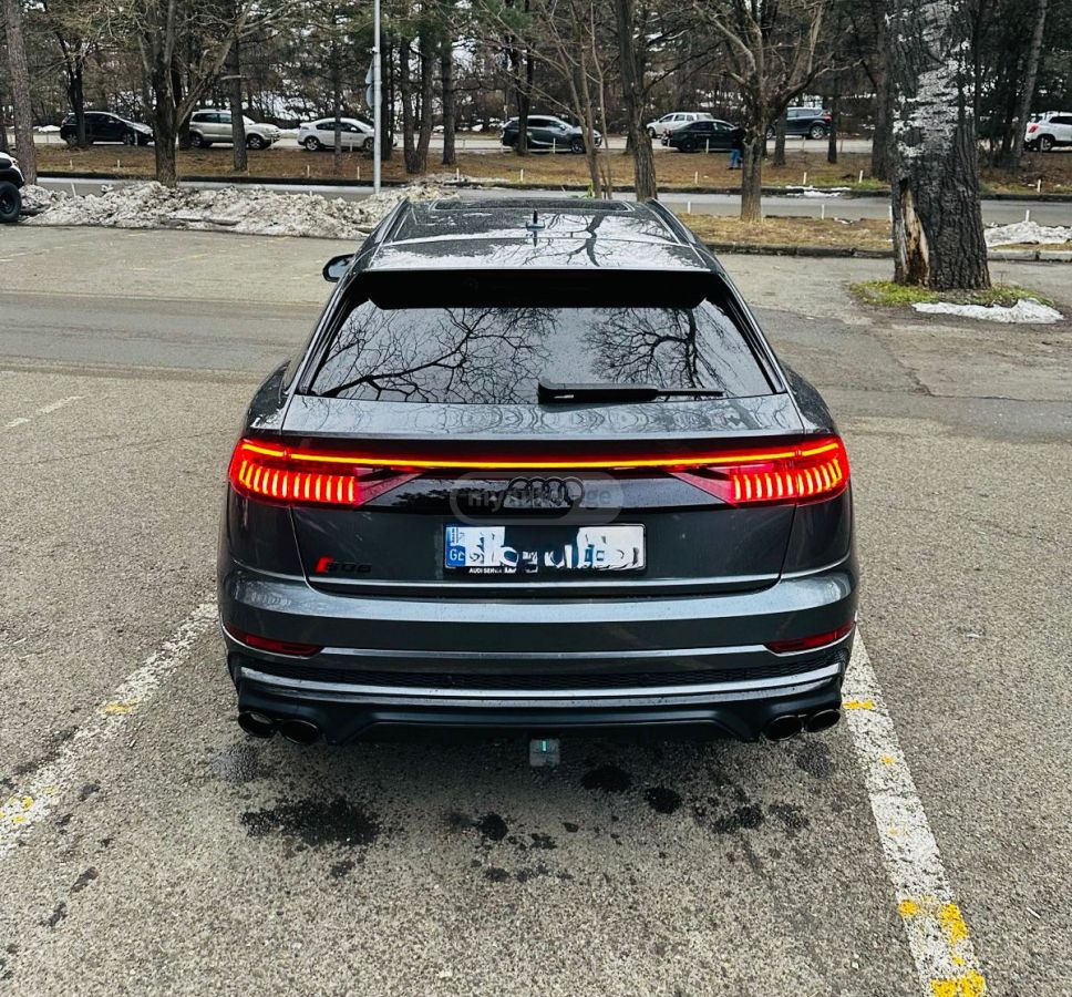Audi SQ8 2022 — photo 2