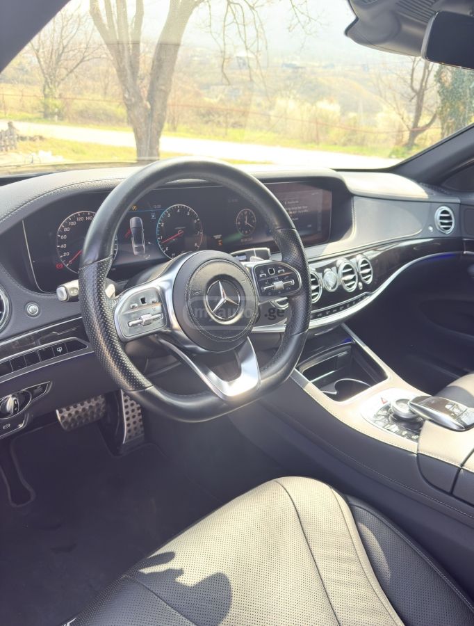 Mercedes-Benz S 450