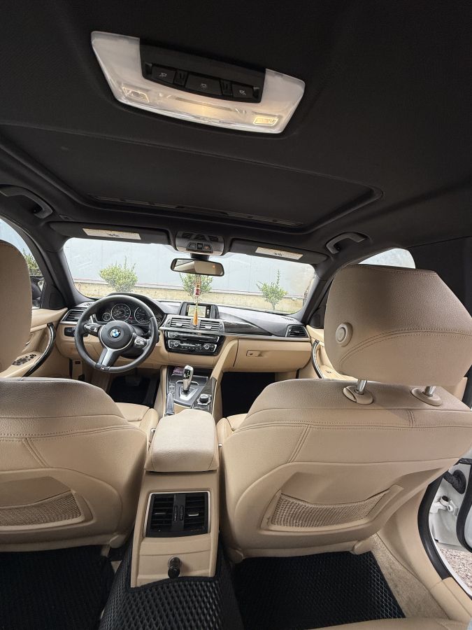 BMW 320 2016 — photo 2