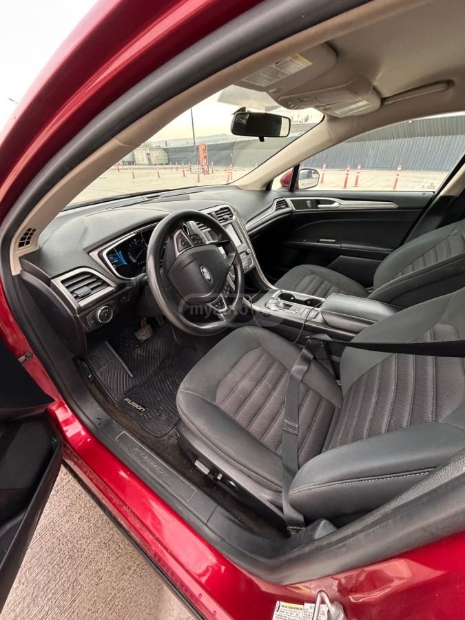 Ford Fusion 2018 — photo 2