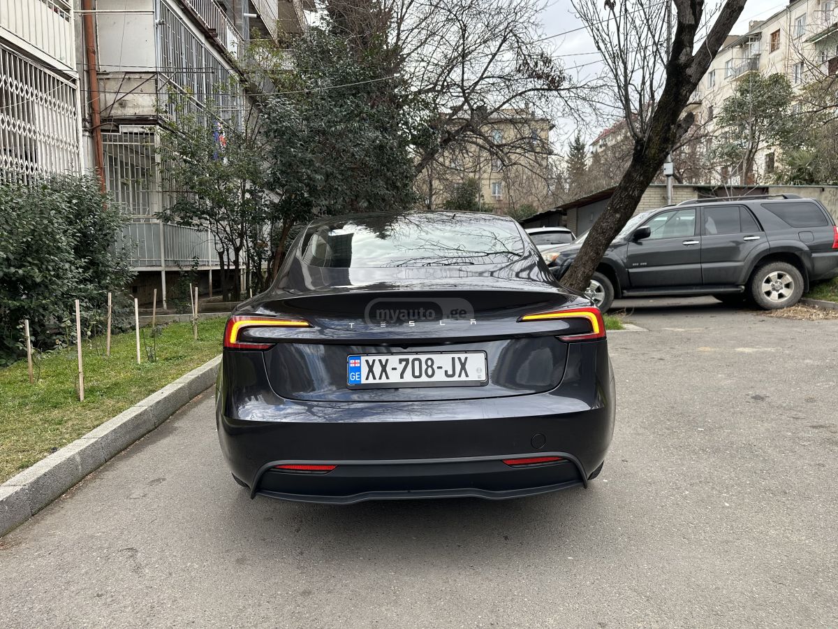 Tesla Model 3 2024 — photo 2