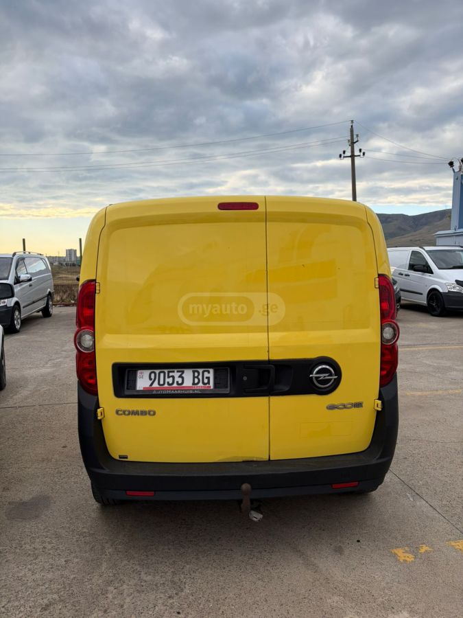 Opel Campo 2015 — photo 2