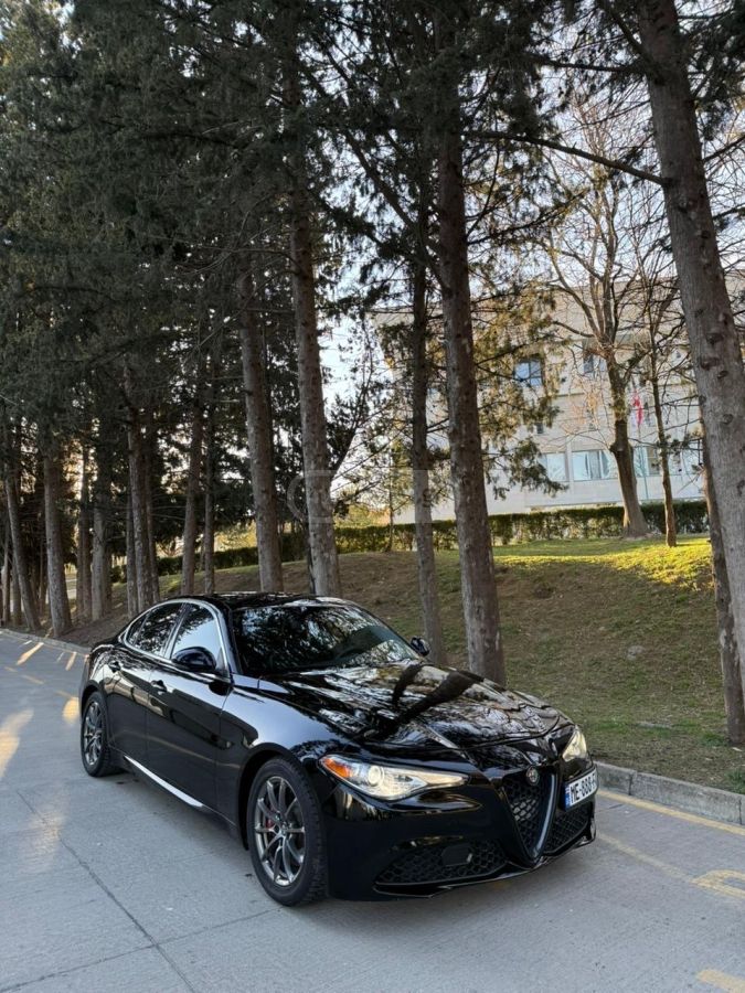 Alfa Romeo Giulia