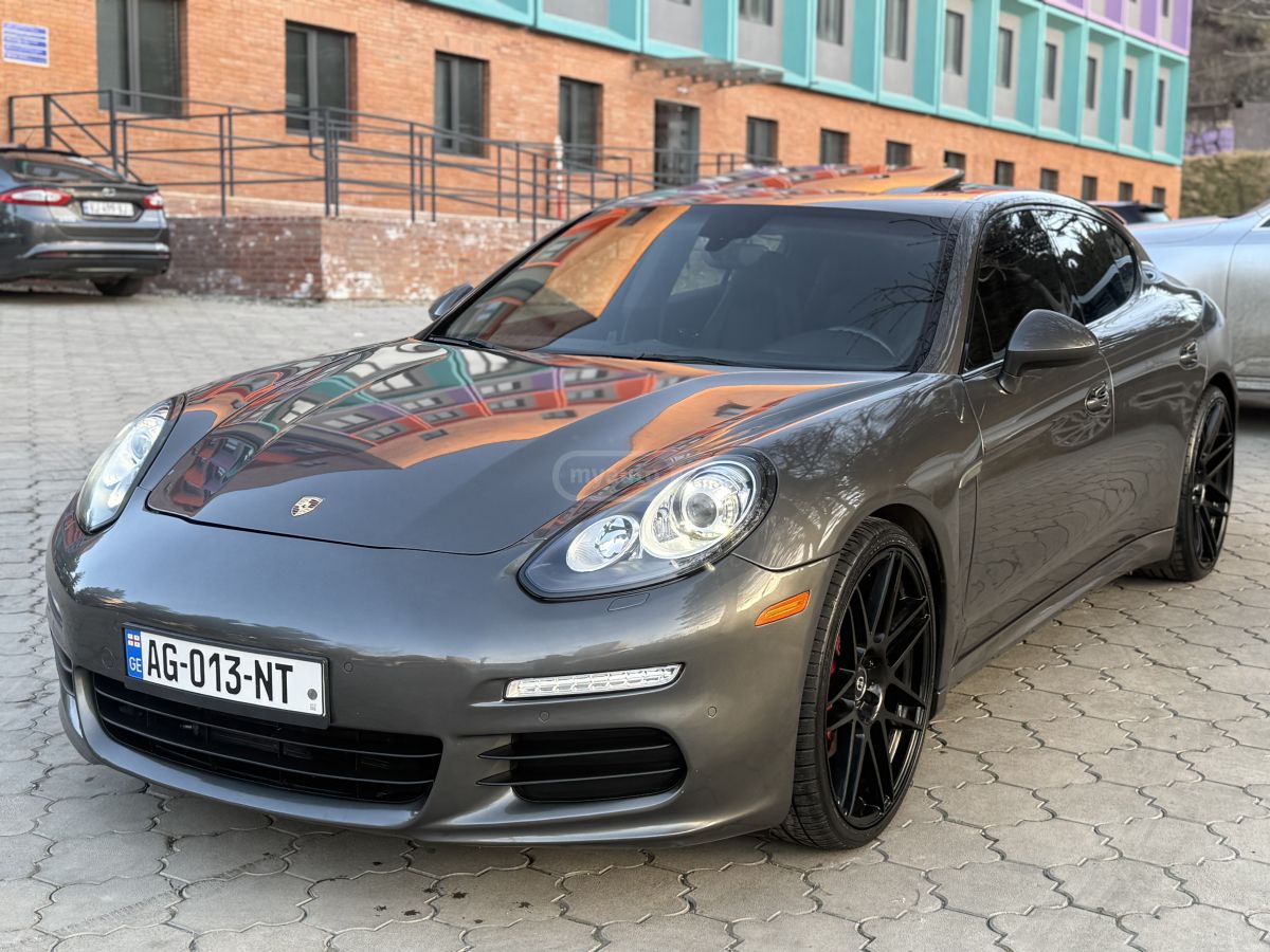 Porsche Panamera 2015 — photo 2