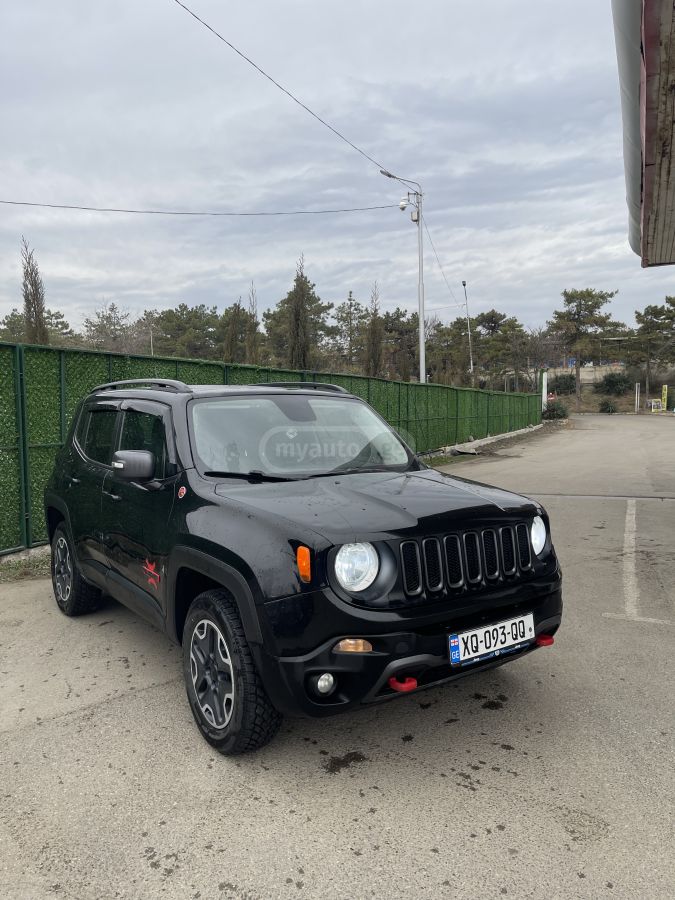 Jeep Renegade 2021 — photo 2