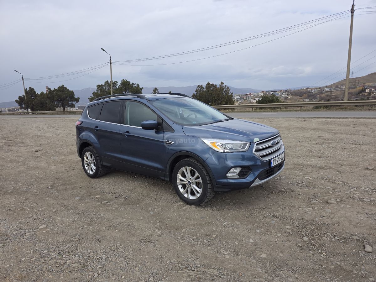 Ford Escape 2017 — photo 2