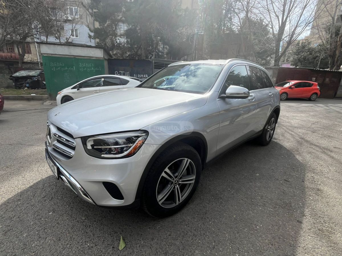 Mercedes-Benz GLC 300 2020 — photo 2