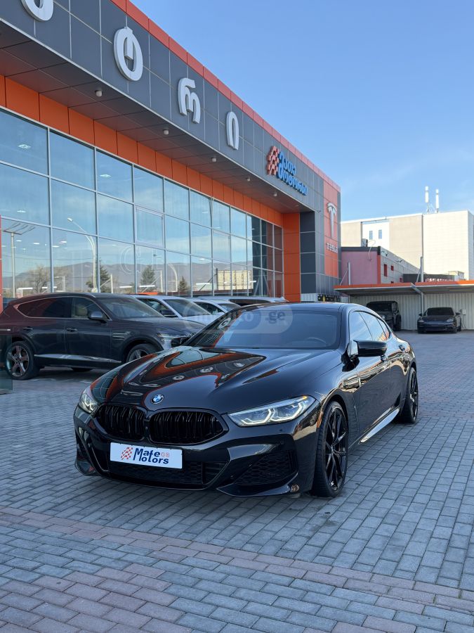 BMW 850