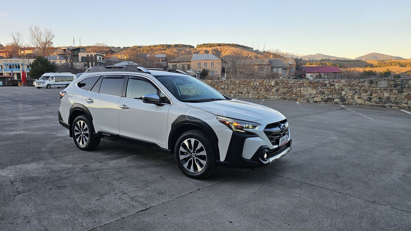 Subaru Outback 2023 — photo 2