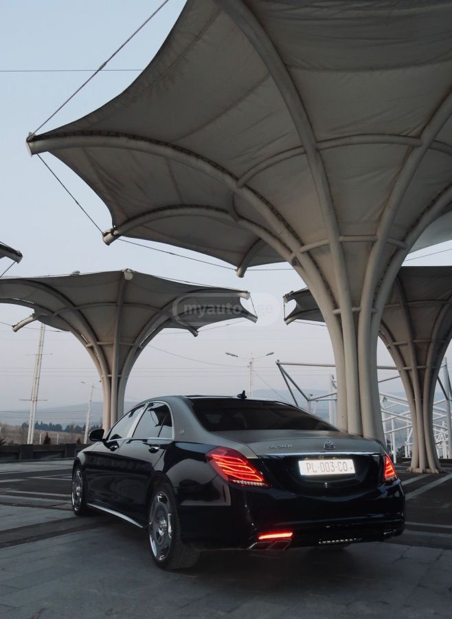 Mercedes-Benz S 560 2018 — photo 2