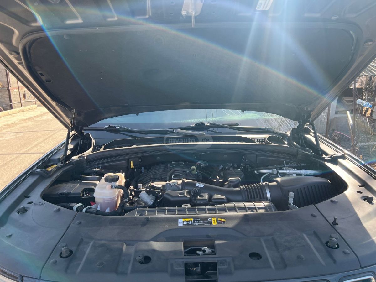 Jeep Grand Cherokee 2021 — photo 2