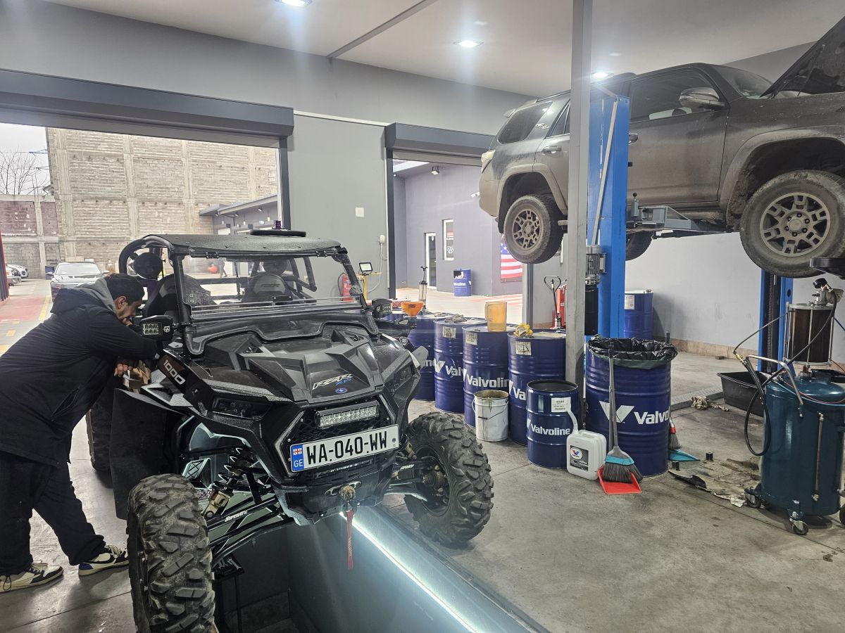 Polaris RZR 1000 2020 — photo 2