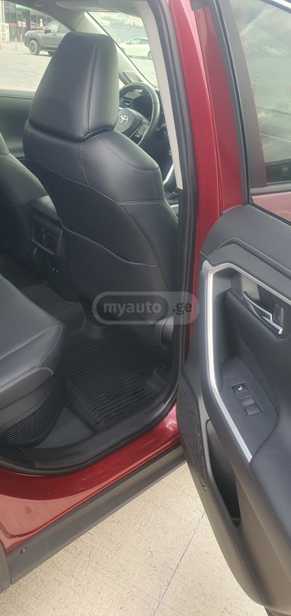 Toyota RAV4 2021 — photo 2