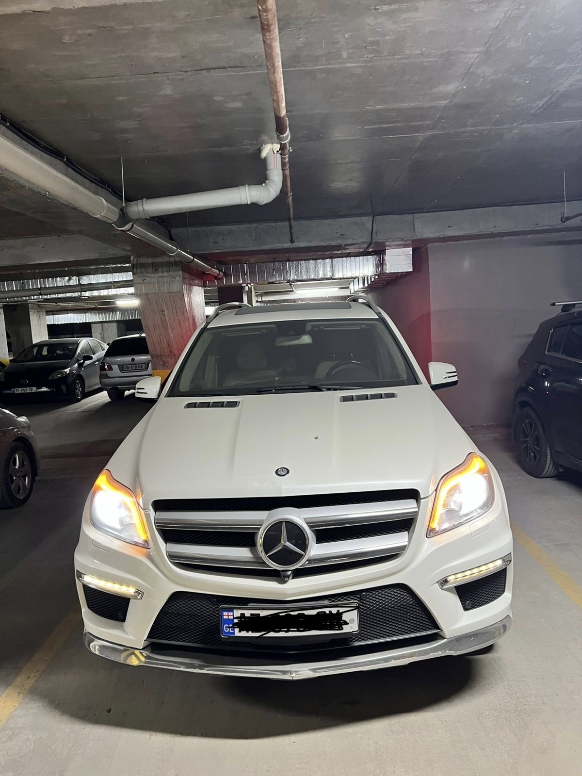Mercedes-Benz GL 550