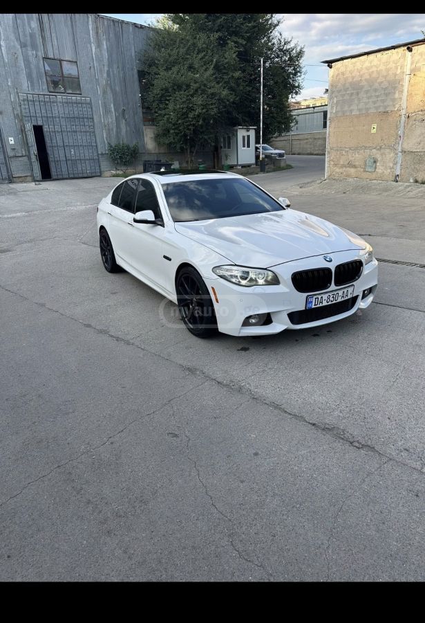 BMW 528
