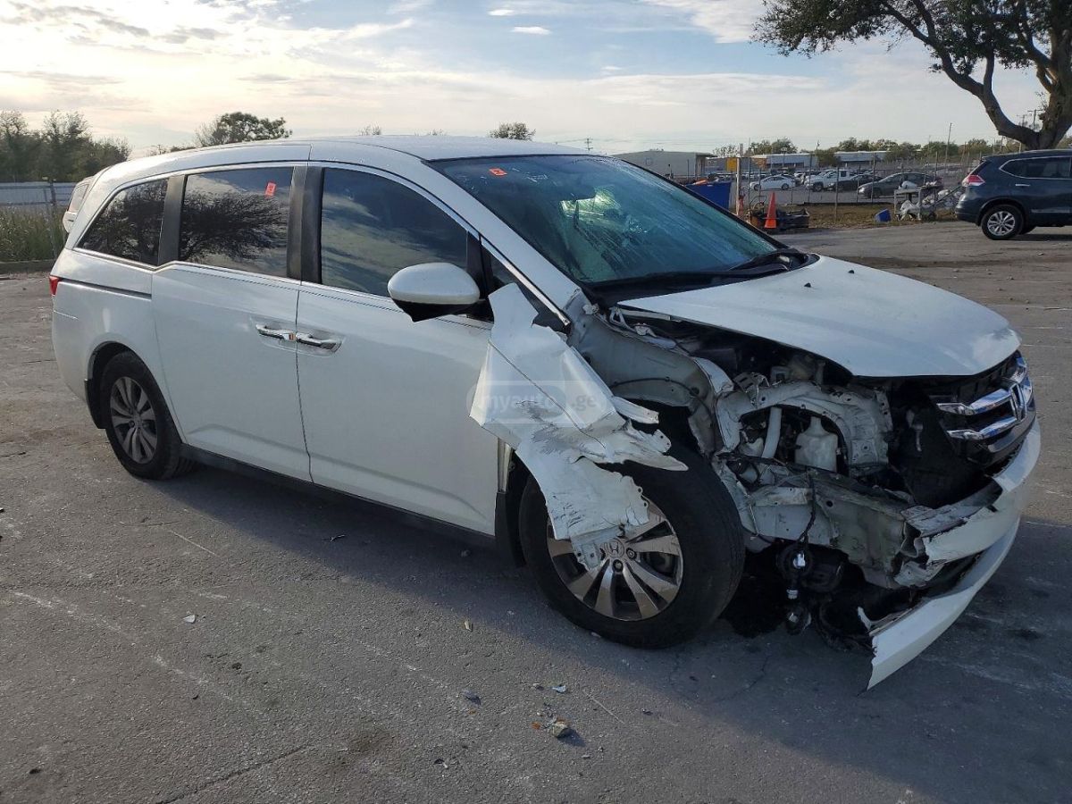 Honda Odyssey 2015 — photo 2