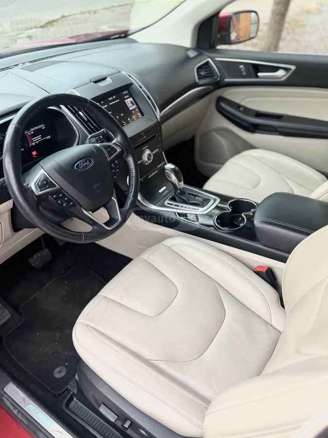 Ford Edge 2017 — photo 2