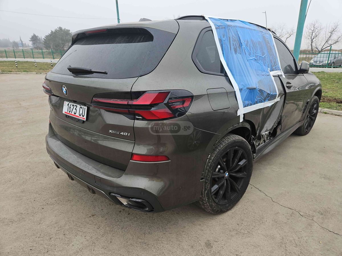 BMW X5 2024 — photo 2