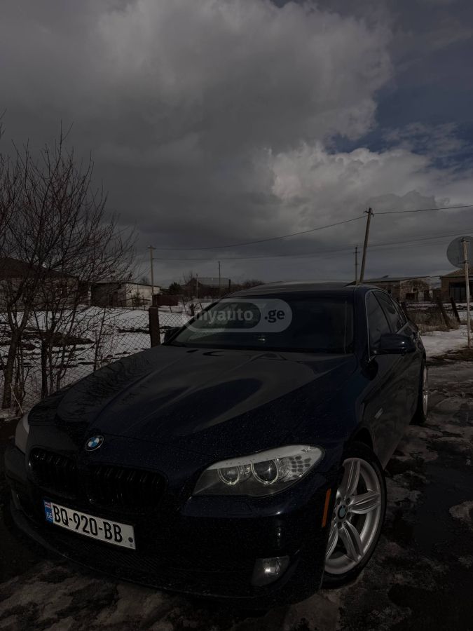 BMW 528 2013 — photo 2