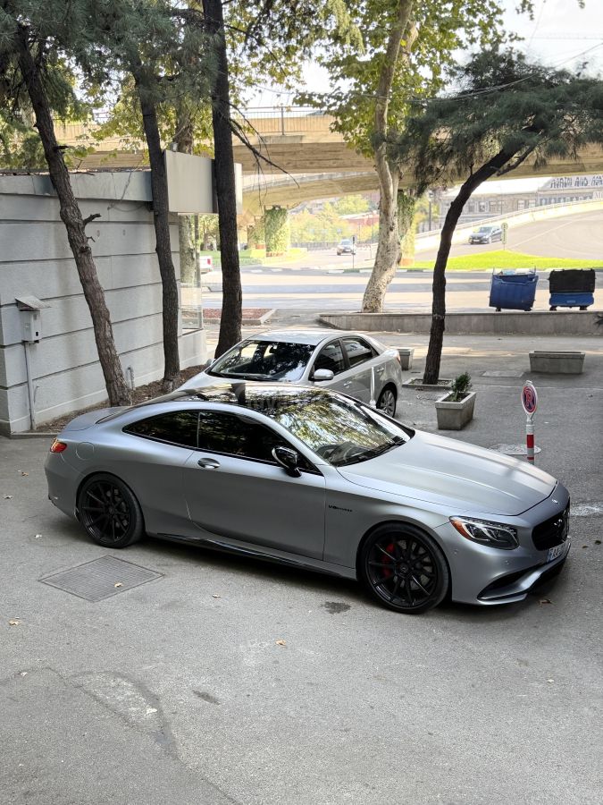Mercedes-Benz S 63 AMG 2015 — photo 2