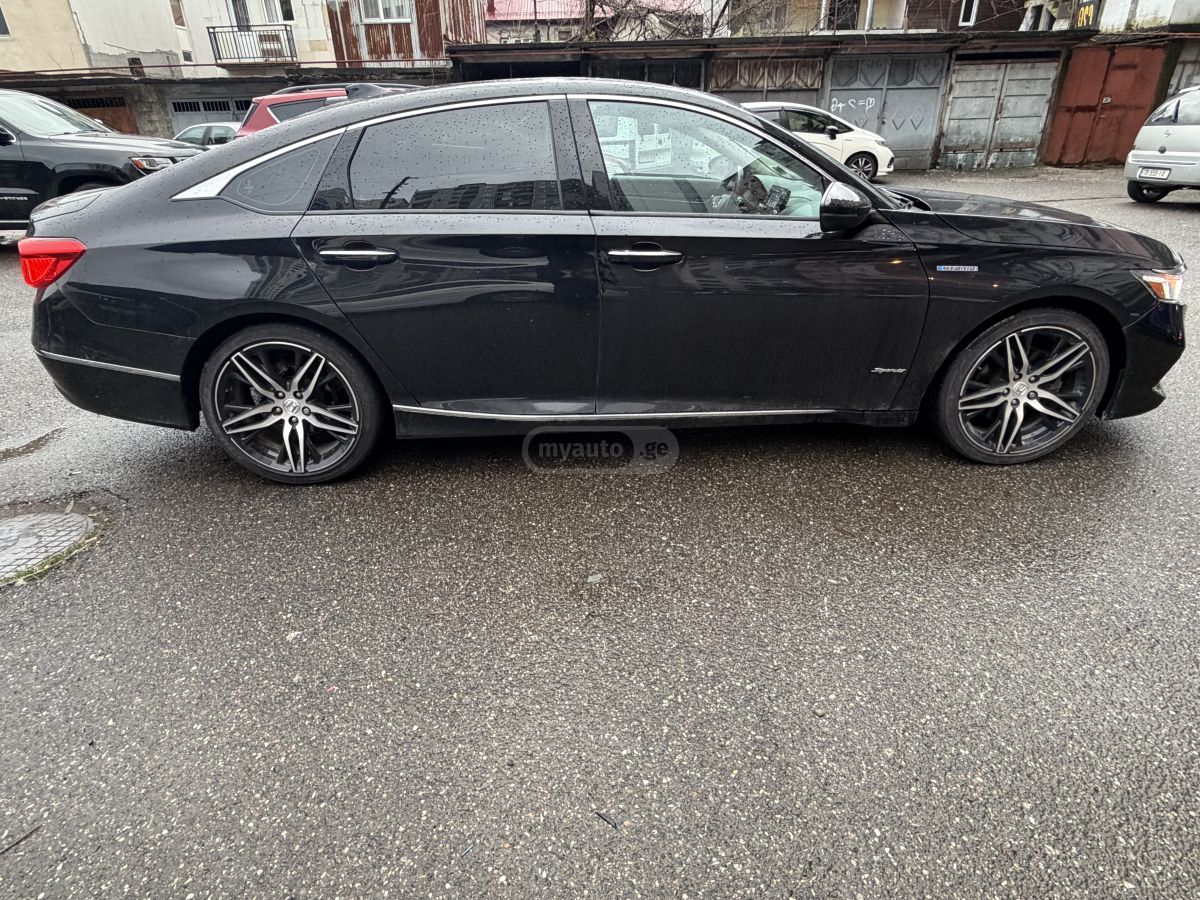 Honda Accord 2021 — photo 2