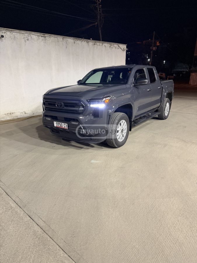 Toyota Tacoma