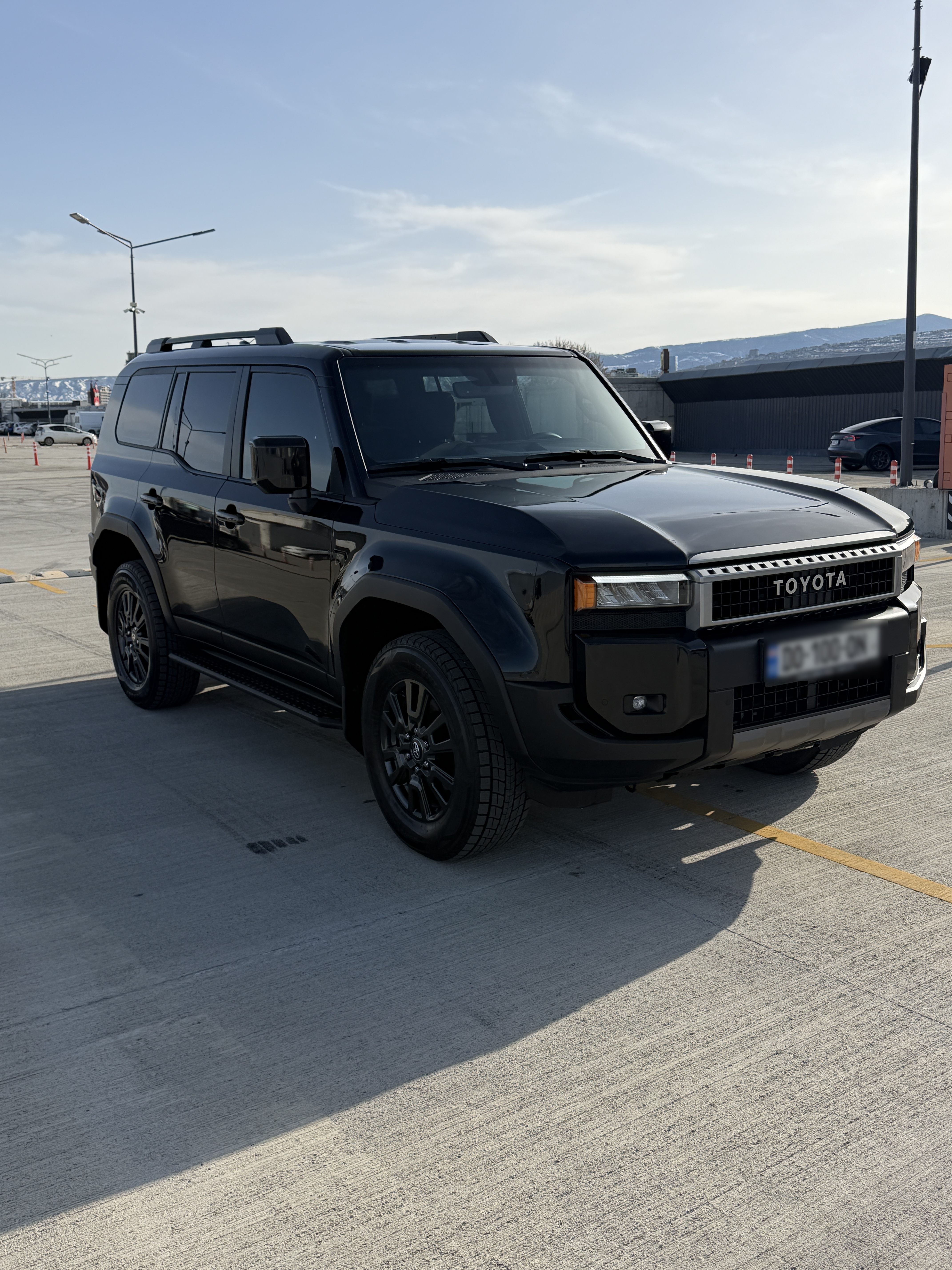 Toyota Land Cruiser Prado 2024 — photo 2