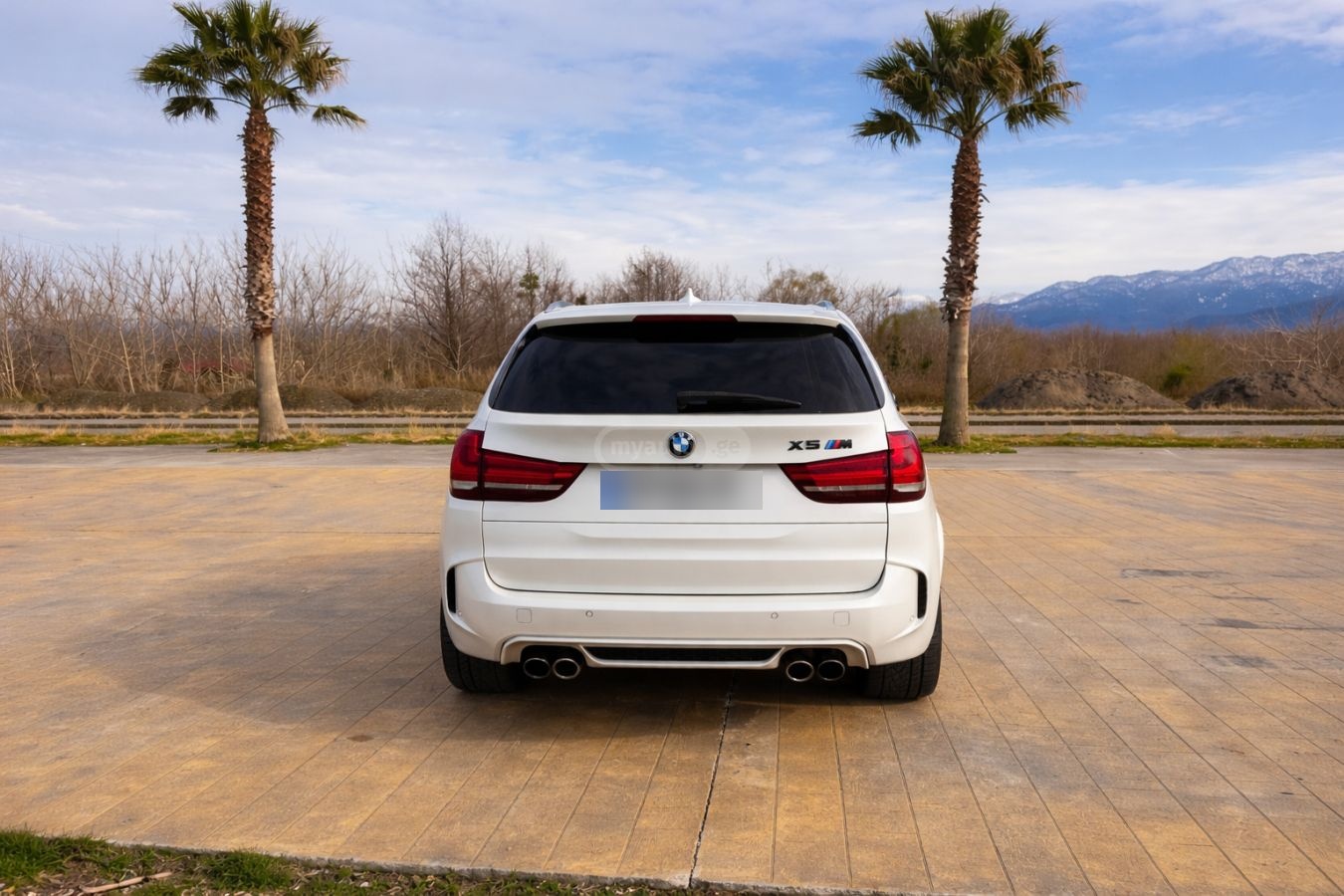 BMW X5 M 2017 — photo 2