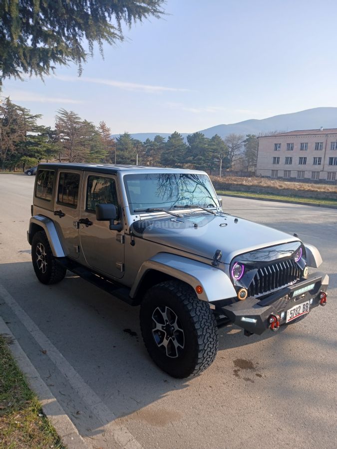 Jeep Wrangler 2016 — photo 2