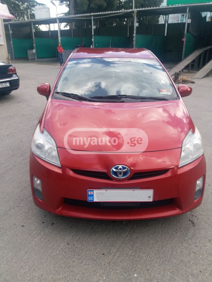 Toyota Prius 2010 — photo 2