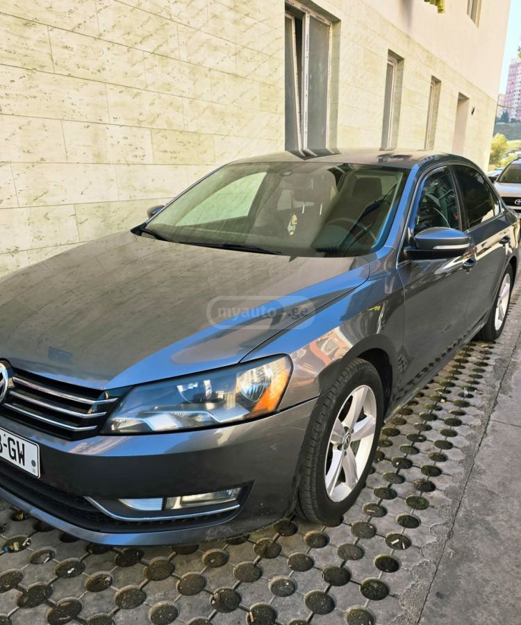 Volkswagen Passat 2015 — photo 2