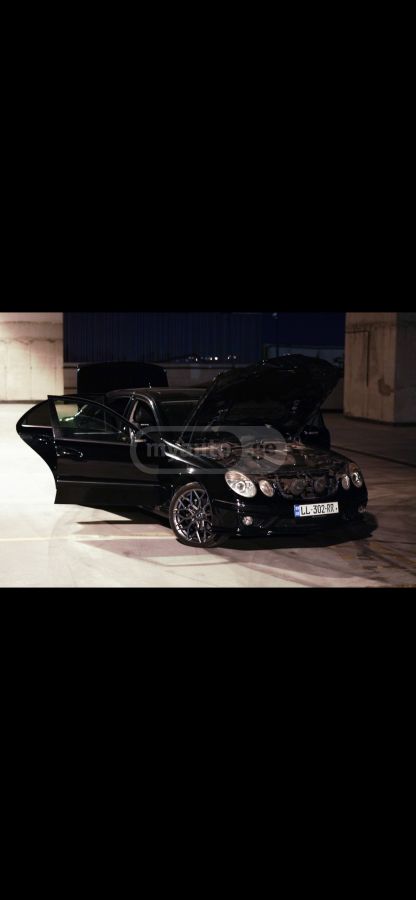 Mercedes-Benz E 350 2007 — photo 2