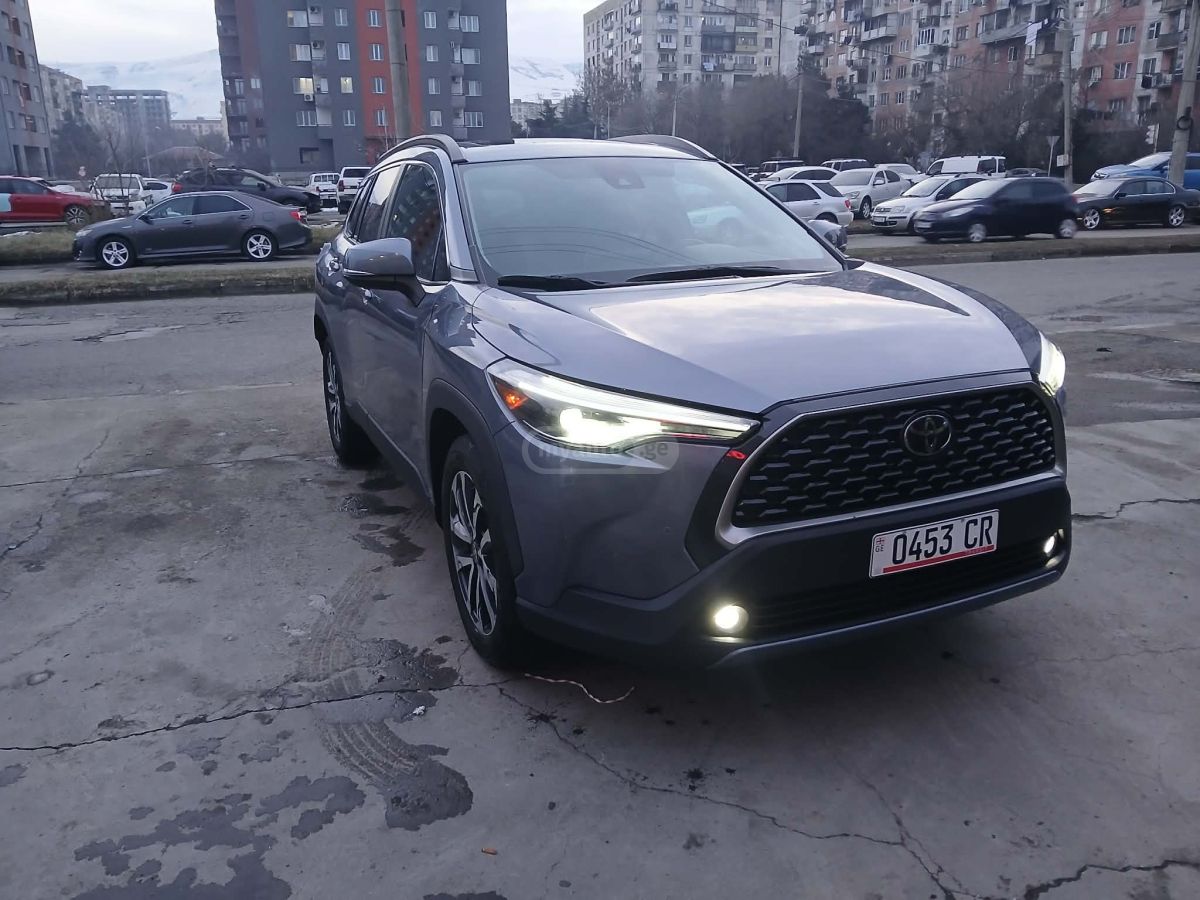 Toyota Corolla Cross 2021 — photo 2