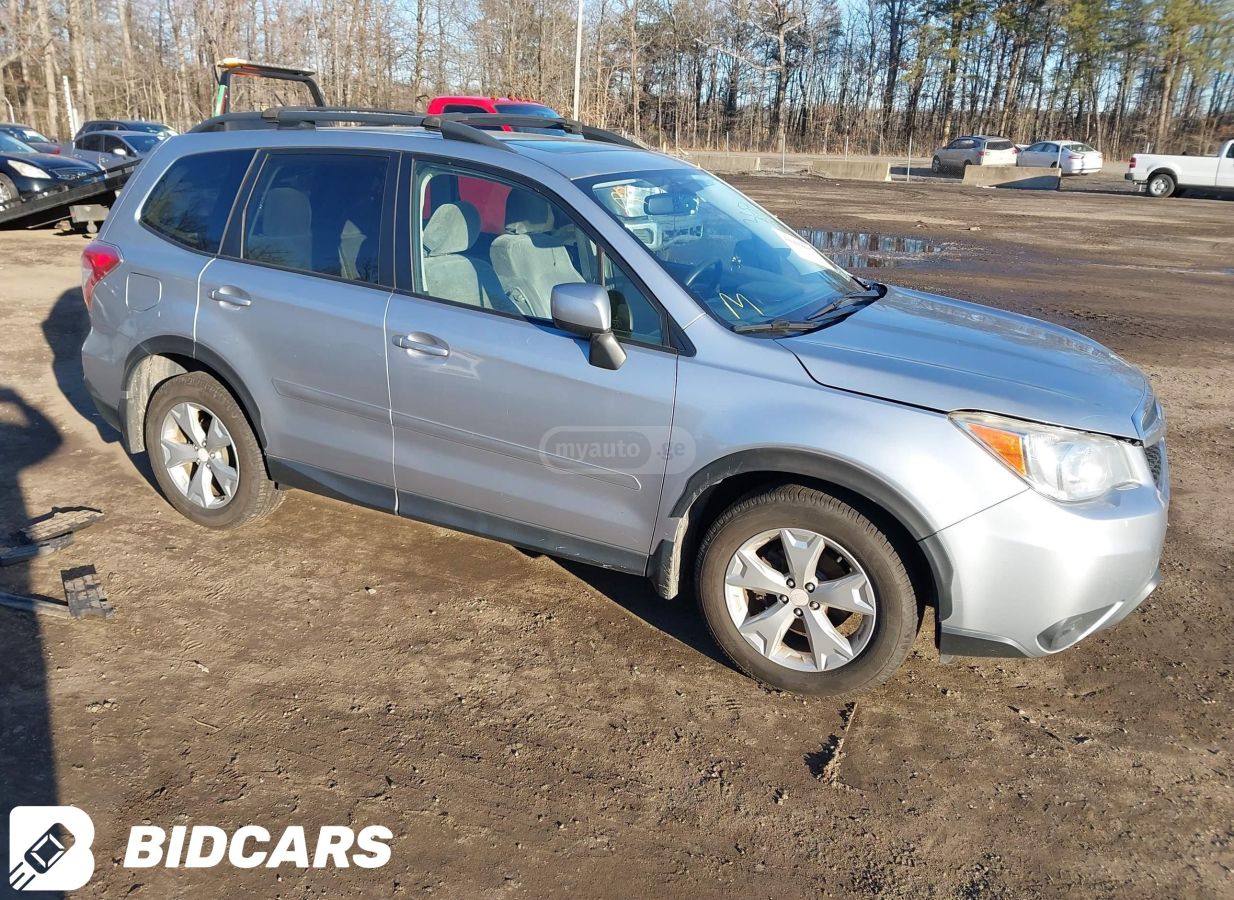Subaru Forester 2015 — photo 2