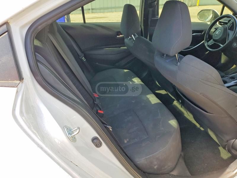 Toyota Corolla 2020 — photo 2