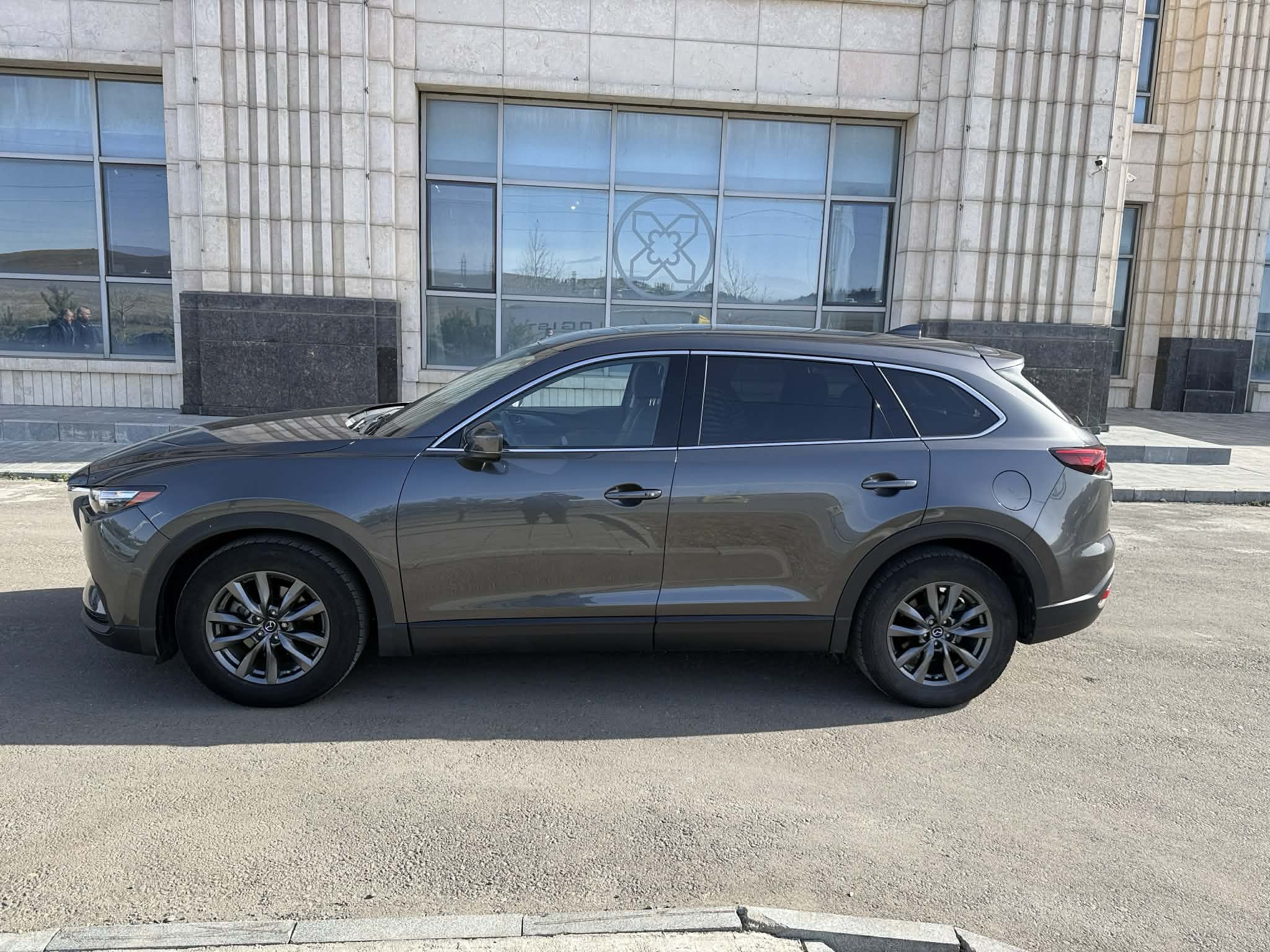 Mazda CX-9 2022 — photo 2